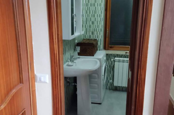 Ganze Wohnung, Cozy apartment within walking distance of downtown in Frosinone, Frosinone Provinz