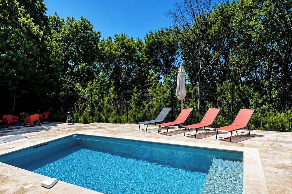 Single-family home with a private pool in Ruoms, Ardèche
