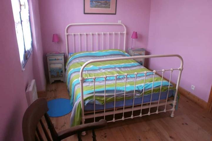 Location de vacances pour 4 personnes, avec terrasse ainsi que piscine et jardin, animaux acceptés dans Grottes de Régulus - 2