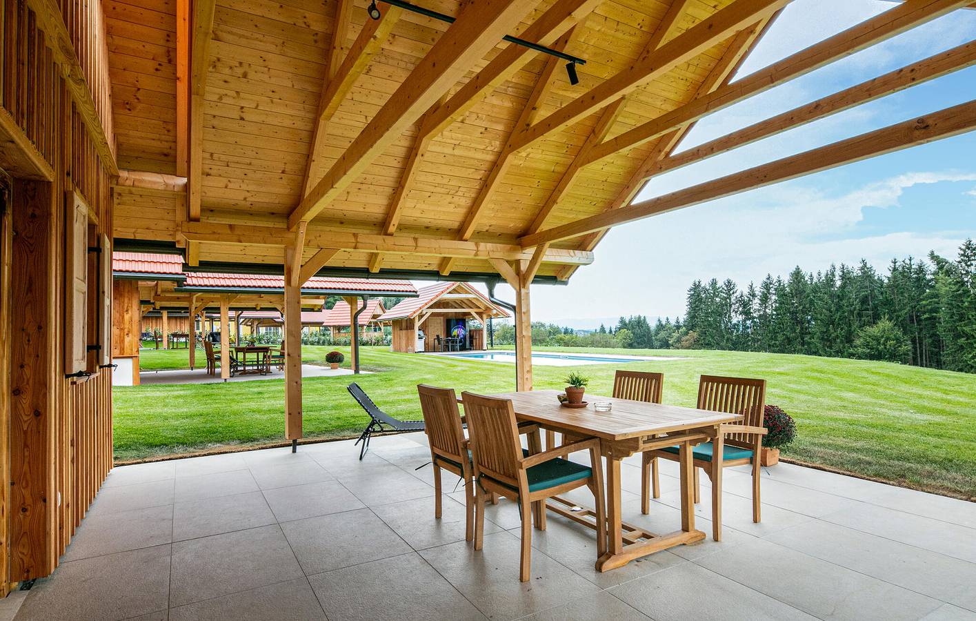 Modern Apartment with Pool & Terrace, Near Wia'zhaus Putzer Restaurant in Steirerland