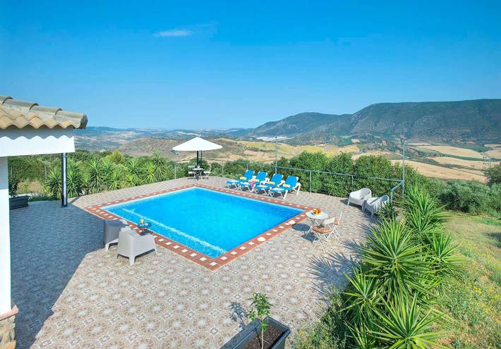 Chalet para 4 personas, con Jardín en Zahara de la Sierra