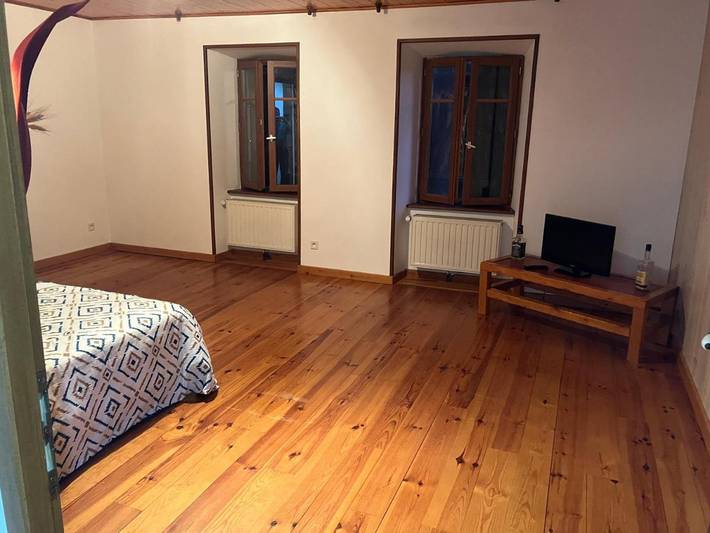 Cottage pour 2 personnes, avec vue ainsi que jardin et terrasse à Monlet