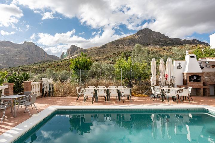 Villa for 16 people, with terrace and garden - 1