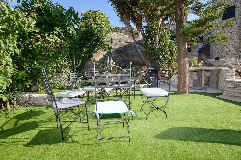 Entire apartment, Pet friendly apartment in Pianottoli-Caldarello, Arrondissement de Sartène