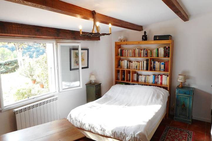 Location de vacances pour 2 personnes, avec terrasse et jardin à Saint-Martin-d'Ardèche - 3