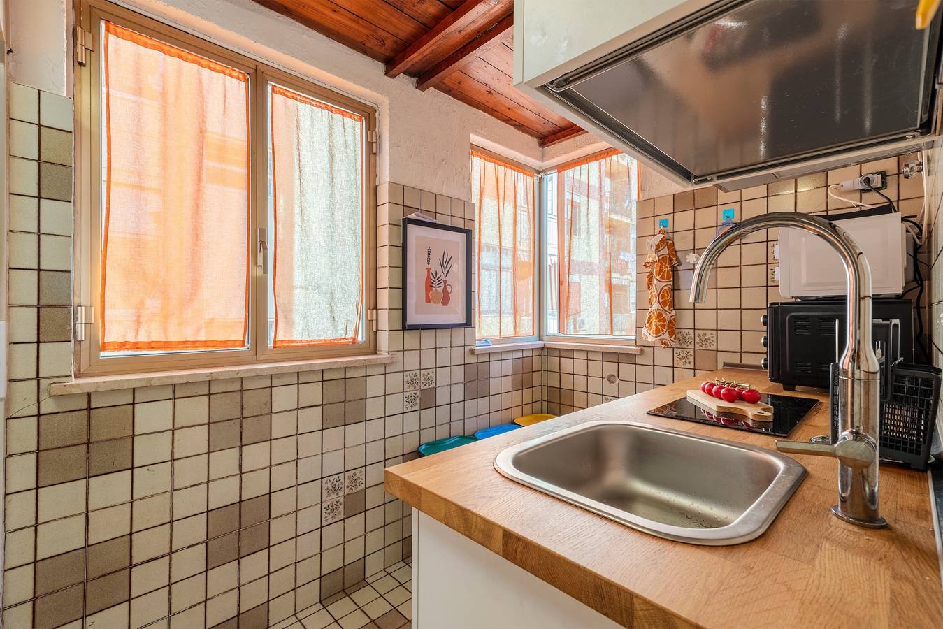Appartamento intero, Appartamento 'Casa D'amare Gianna - Lovely House' con Vista Mare, Wi-Fi e Aria Condizionata in Sferracavallo, Palermo