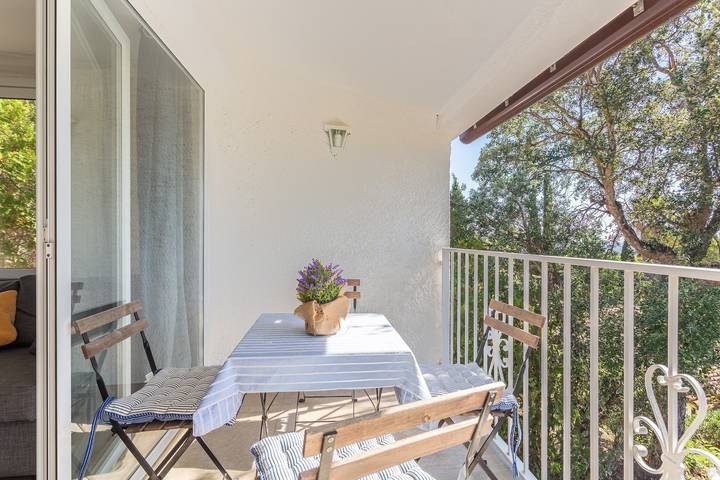 Casa de vacaciones 'Yves' con vistas al mar, terraza privada y Wi-Fi in Santa Maria de Llorell, Tossa de Mar