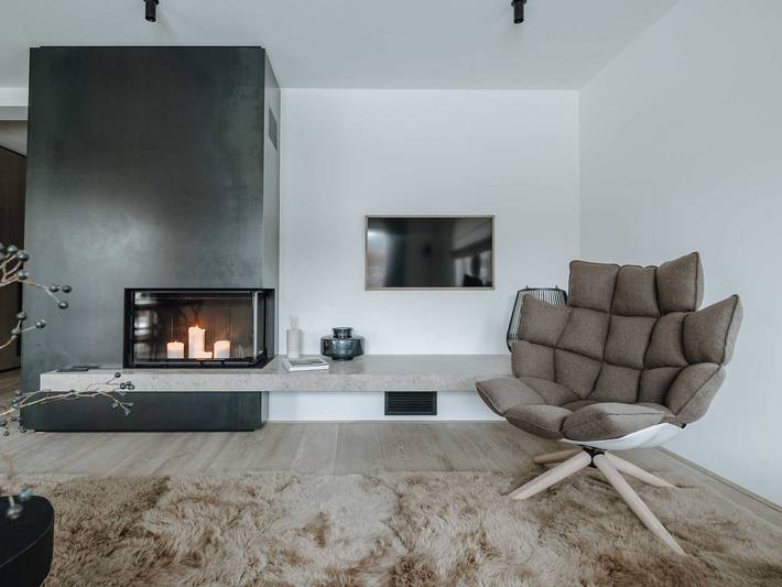 Ferienwohnung für 5 Personen, mit Terrasse und Garten sowie Seeblick