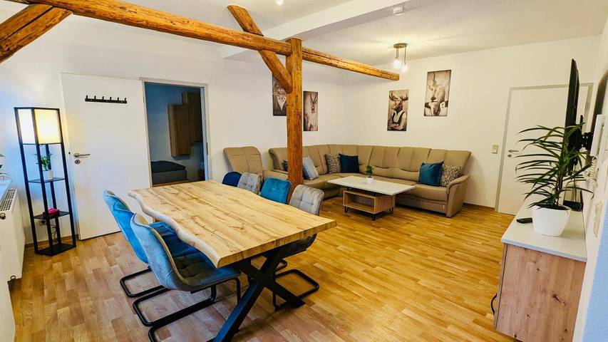 Ferienwohnung für 8 Personen, mit Balkon - 1