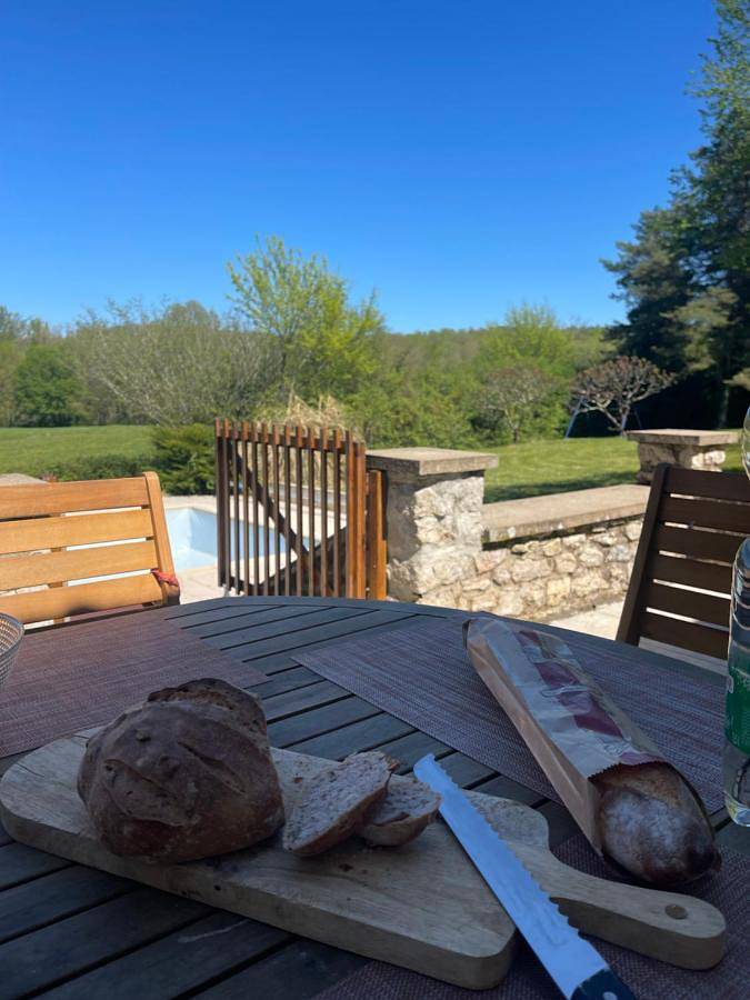 Location de vacances pour 6 personnes, avec jardin ainsi que vue et piscine, animaux acceptés à Payrac - 2