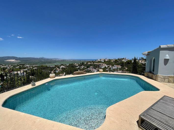 Casa rural para 8 personas, con Balcón y Terraza además de Jardín y Piscina en Ráfol de Almunia - 4