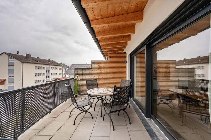 Ganze Wohnung, Ferienwohnung 'Terralpin - 98 Qm' mit Balkon und Wi-Fi in Bruckmühl, Landkreis Rosenheim