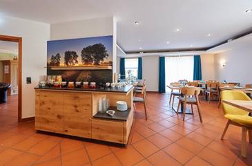 Hotel für 4 Personen in Ingelheim am Rhein, Rheinhessen, Bild 2