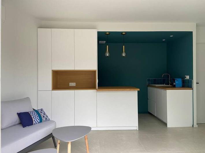 Gîte pour 2 personnes, avec vue ainsi que terrasse et jardin dans Plage de Portissol - 2