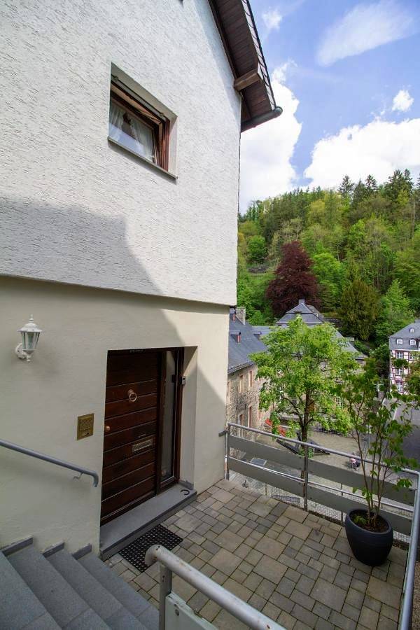 Ferienhaus für 10 Personen, mit Sauna und Ausblick sowie Garten in Monschau - 4
