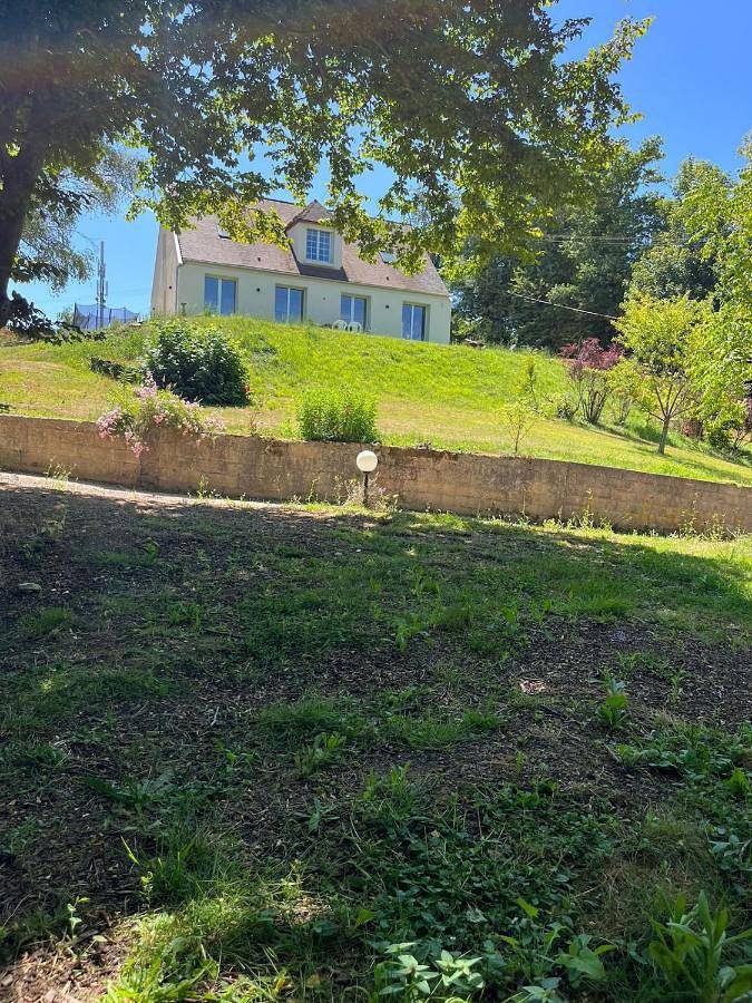 Location de vacances pour 6 personnes, avec vue et terrasse à Seraincourt - 2