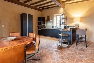 Château pour 10 Personnes dans Mortemart, Région de Bellac, Photo 1