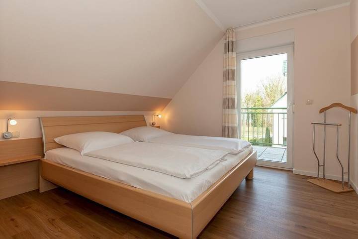 Ganze Ferienwohnung, Ostseeallee 32b 2-2 in Kühlungsborn Weststrand, Kühlungsborn