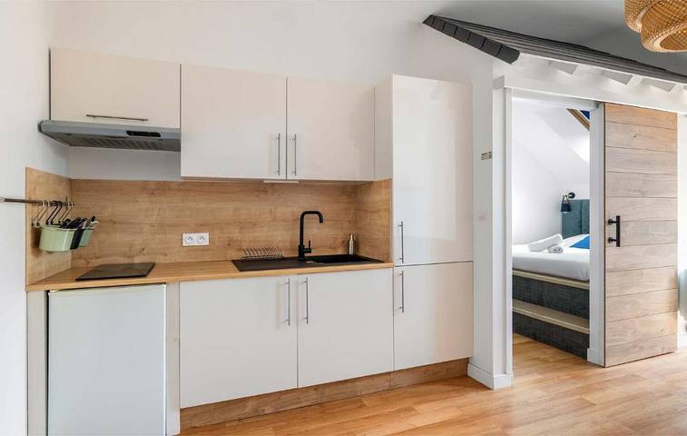 Location de vacances pour 3 personnes, avec vue et terrasse à Cosne-Cours-sur-Loire - 4