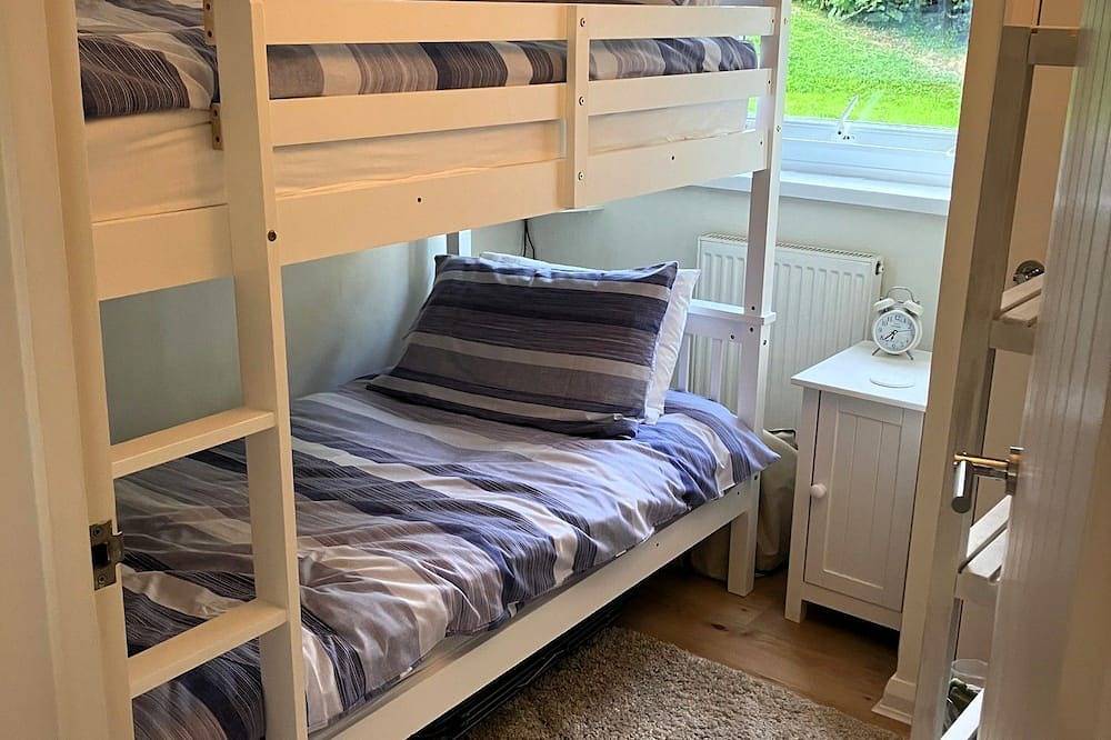 Schöne Wohnung mit Außenterrasse, Meerblick und Parkplatz. in Downderry, Cornwall
