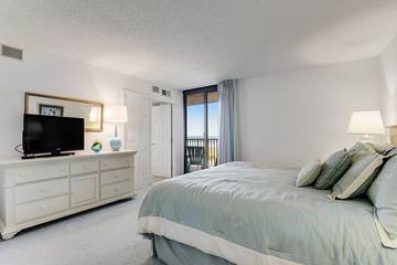 Beach Rental for 7 Guests in Middlesex Beach, Delaware, Picture 1