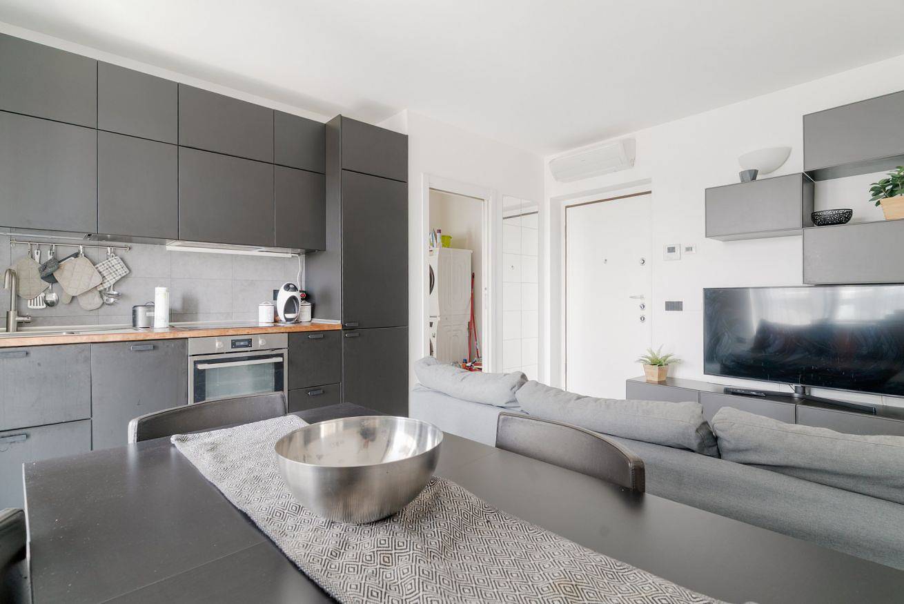 Apartamento inteiro, Castellanza 7 Mi Vk in Milão, Milão (província)