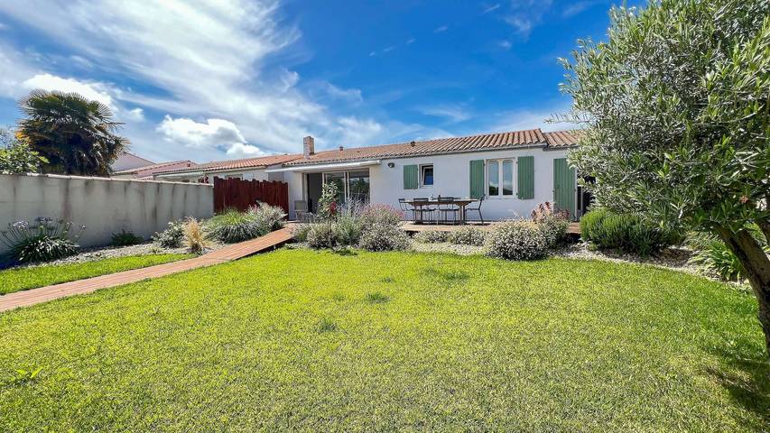 Gîte pour 6 personnes, avec Jardin dans Plage de la Cible