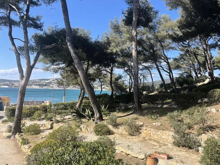 Gîte pour 4 personnes, avec terrasse et vue à Sanary-sur-Mer - 4