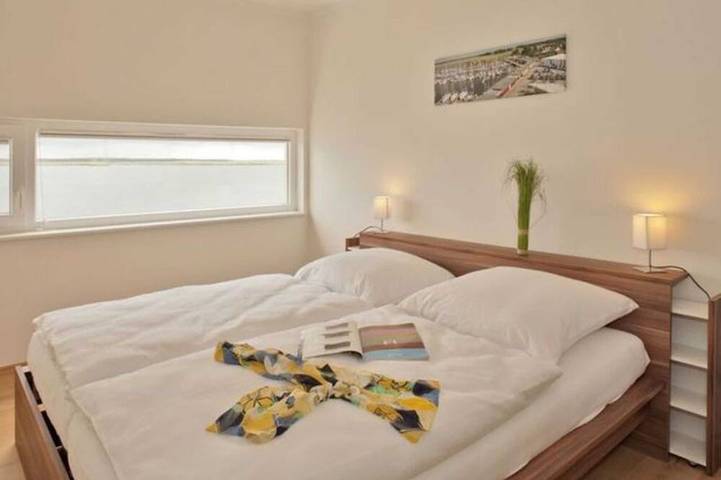 Ferienhaus für 6 Personen, mit Balkon, mit Haustier in Kröslin - 2