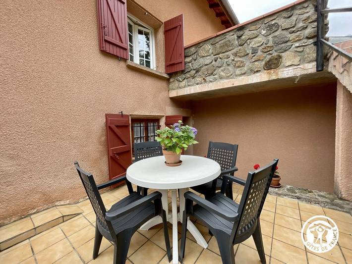 Gîte pour 4 personnes, avec jardin