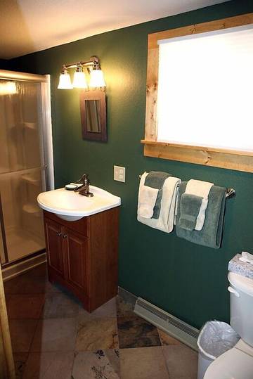 Log Cabin for 6 Guests in Estes Park, Larimer County, Picture 1