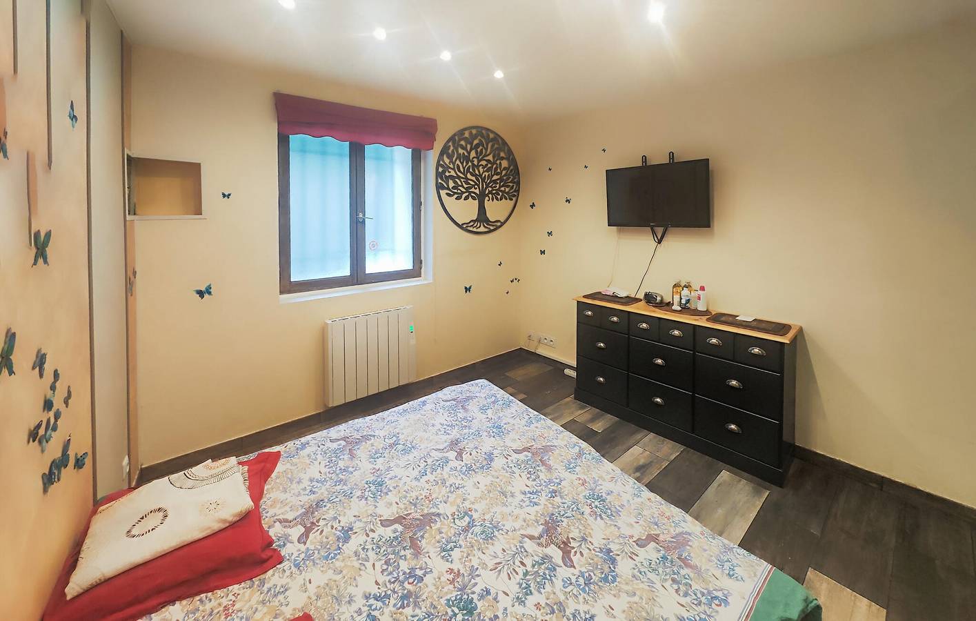 Appartement de vacances entier, Appartement confortable au centre ville avec parking - Servian 200m in Servian, Côte méditerranéenne (France)