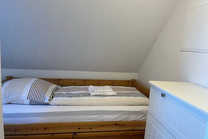 Ganze Wohnung, Apartment im Leipziger Neuseenland, zwischen Leipzig und Cospudener See in Böhlen (Sachsen), Leipziger Neuseenland