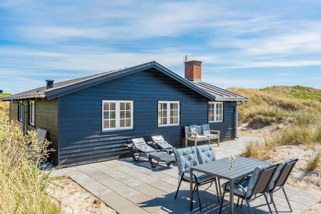 Ferienhaus in erster Dünenreihe mit traumhaftem Meerblick in Henne, Varde