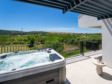 Villa für 8 Personen in Lopar, Rab, Bild 1