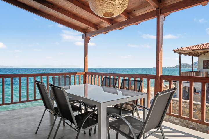 Villa 'Muralis Mare' with Sea View, Wi-Fi and Air Conditioning