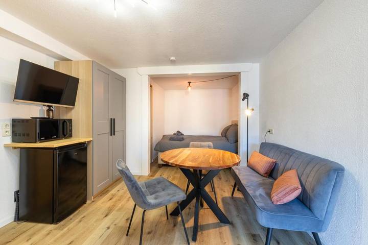 Ferienwohnung für 8 Personen, mit Balkon und Terrasse sowie Garten und Ausblick in Ladis - 4