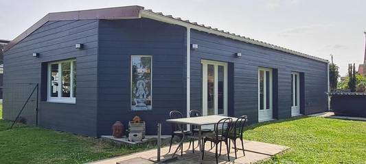 Gîte pour 4 personnes, avec vue ainsi que terrasse et jardin à Beuvry