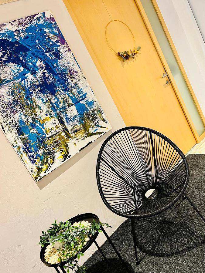 Ferienwohnung für 4 Personen, mit Ausblick und Pool sowie Garten in Raggal - 2