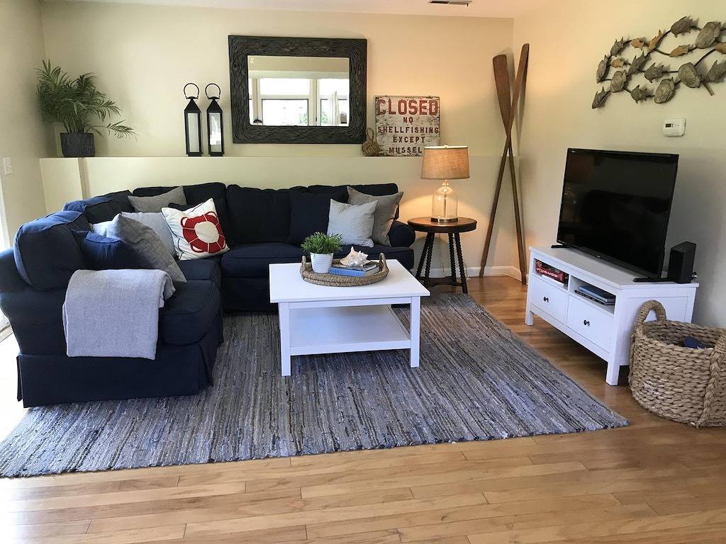 Fantastic Contemporary, Min bis Narr Beach, mit Strandpässen und Central Ac in Narragansett, Washington County (RI)