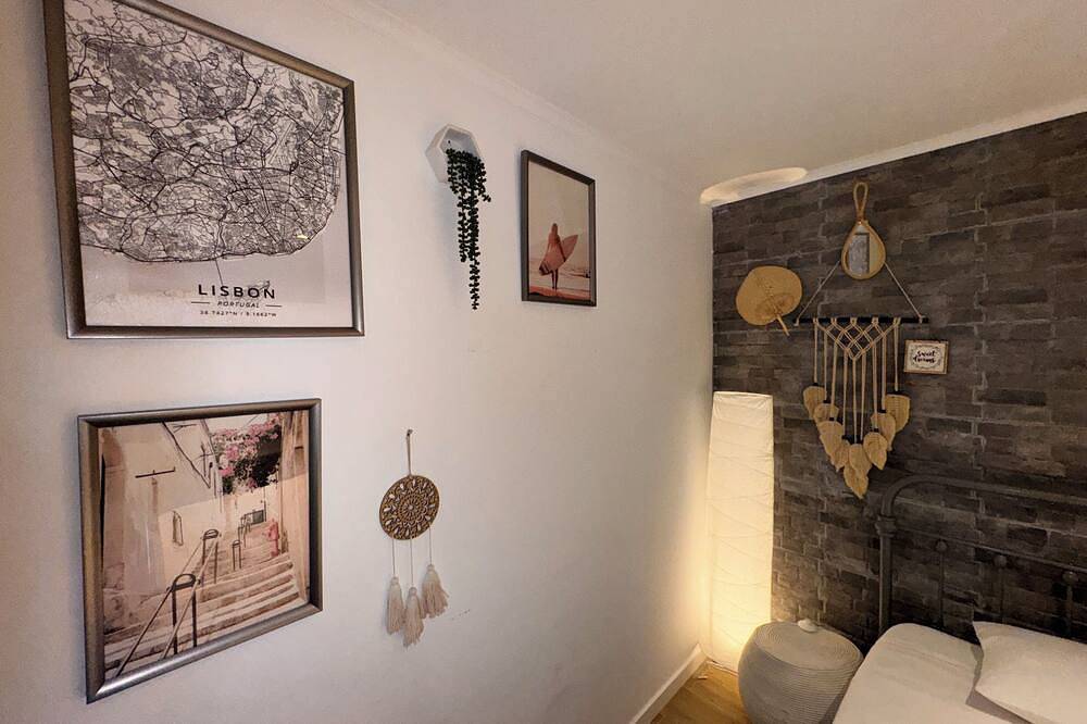 Apartamento inteiro, Novo Apartamento 1 quarto, Ponte 25 Abril in Lisboa, Costa de Lisboa