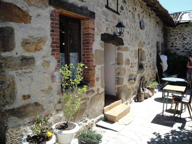 Maison de campagne pour 7 personnes, avec jardin et piscine dans Saint-Cyr