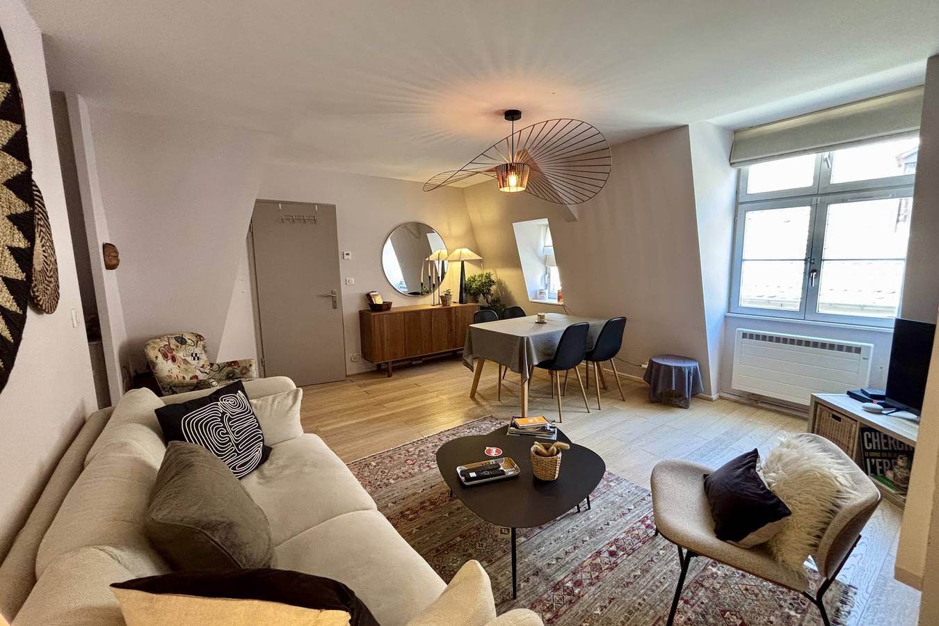 Apartamento entero, Quiet 2-bdrm flat in central Strasbourg in Estrasburgo, Región de Estrasburgo