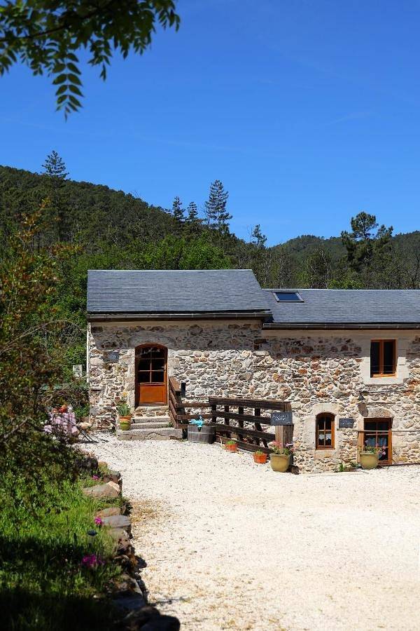 Location de vacances pour 6 personnes, avec vue et jardin à Chamborigaud - 2