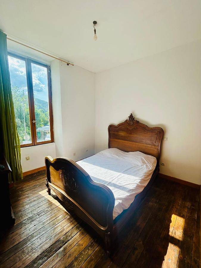 Gîte pour 4 personnes, avec terrasse, animaux acceptés à Vizille - 3