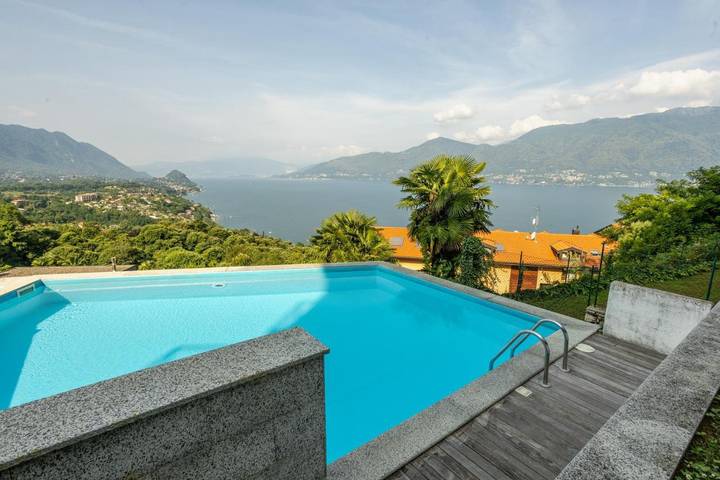 Ferienwohnung für 2 Personen, mit Pool und Seeblick sowie Garten und Ausblick, mit Haustier in Brezzo di Bedero - 4