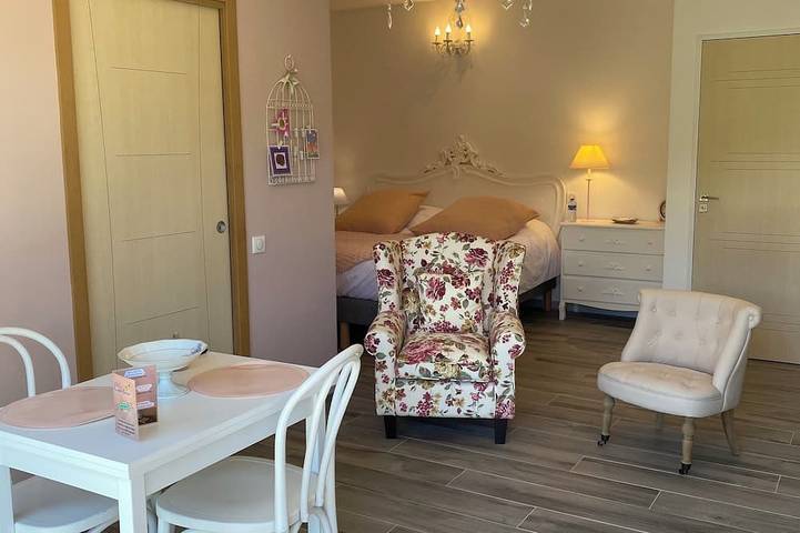 Gîte pour 2 personnes, avec Jacuzzi ainsi que Terrasse et Jardin à Saint-Bonnet-en-Champsaur - 4