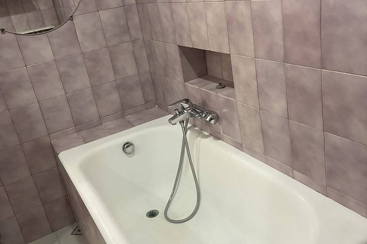 Country house ! 5 minutes from the village center. in Caromb, Parc naturel régional du Mont-Ventoux