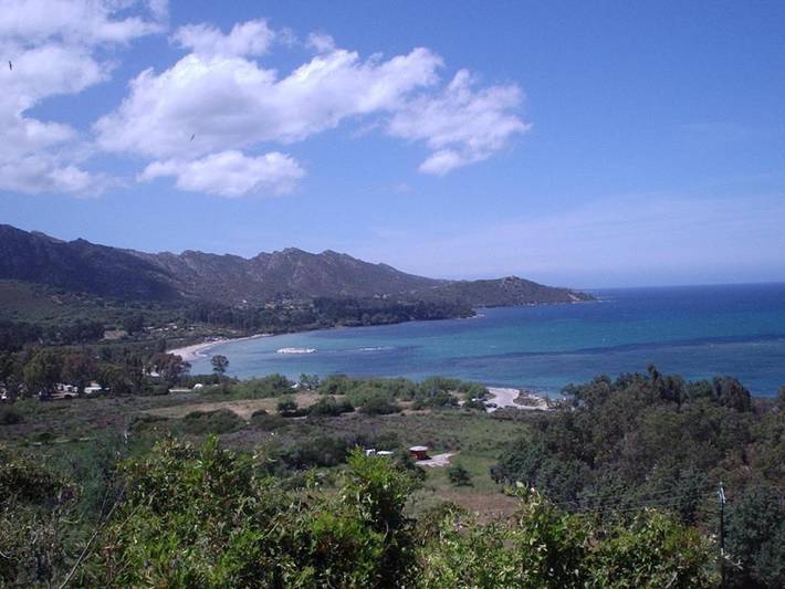 Gîte pour 4 personnes, avec vue sur le lac et vue à Olmeta-di-Tuda