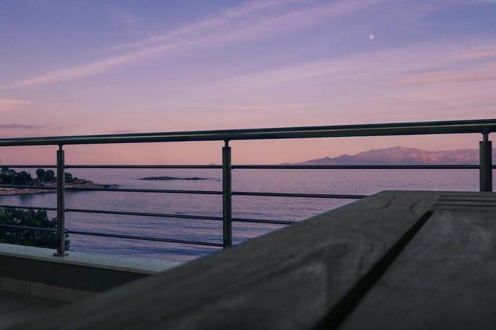 Location de vacances pour 4 personnes, avec Balcon ainsi que Terrasse et Vue à Kavala - 3